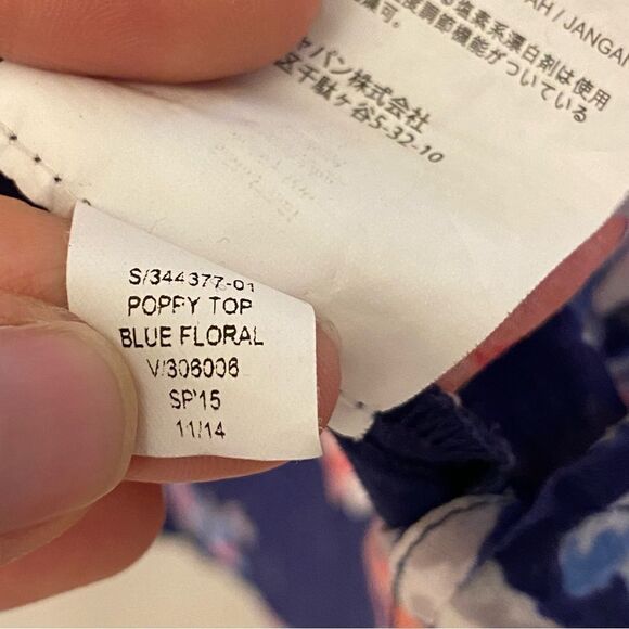 Old Navy quarter Button Navy Floral Lightweight semi sheer Blouse tunic top - L - Picture 6 of 9